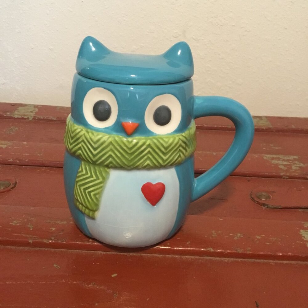 Just a fun large owl coffee cup with lid St. Nicholas Square 5" H x 6" W